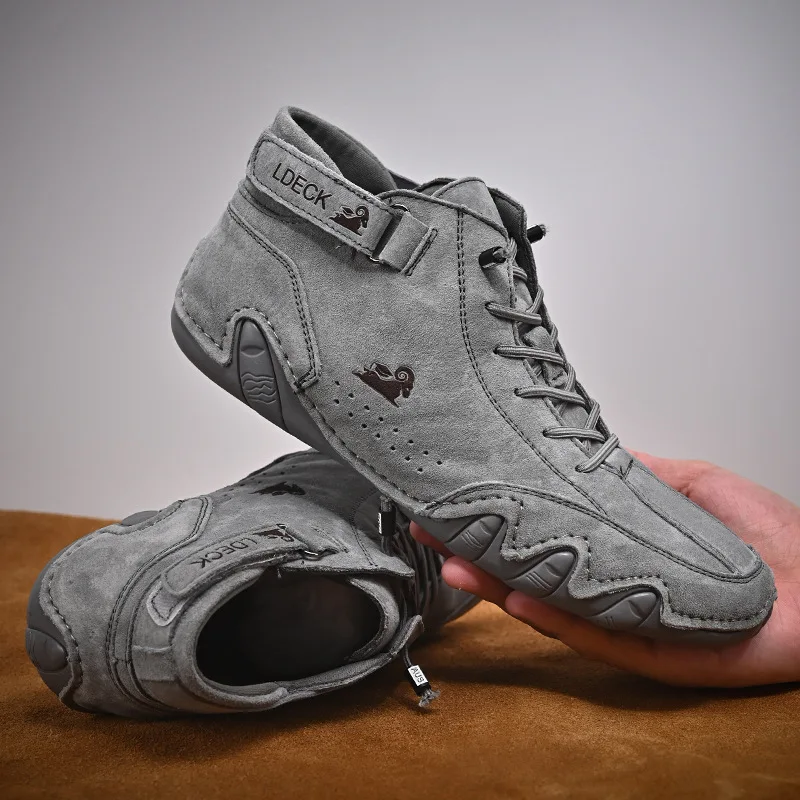 botas masculinas;  bota preta;  bota masculina couro social;  bota masculina couro casual  bota masculina couro;  bota masculina casual;  Bota Ldeck Trabalhada em Couro PU;  Bota Ldeck;